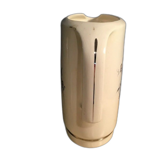 Vintage Modern Age Creamer Hand Painted Red Flowers With Yellow Gray Leaves - Picture 4 of 7